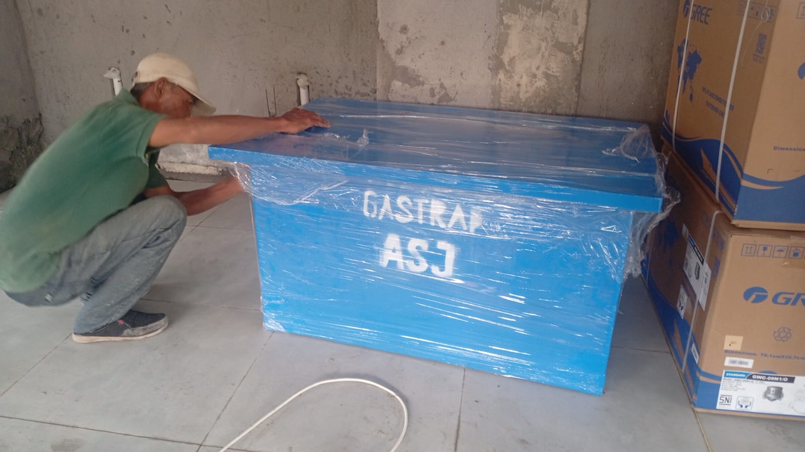 Pengiriman Greasetrap Custom 300L